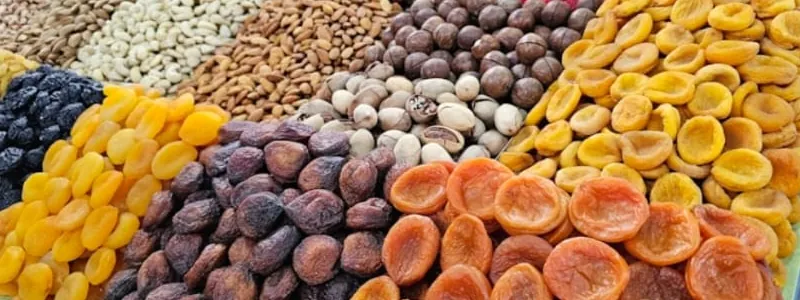 Kuruyemiş ve kuru meyve reyonu